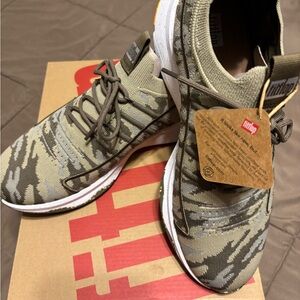 Fitflop Women's Mossy Mix Camo Knit sport Sneakers New in Box